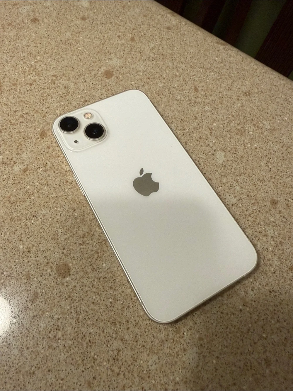 iPhone 13 (Unlocked-128gb)